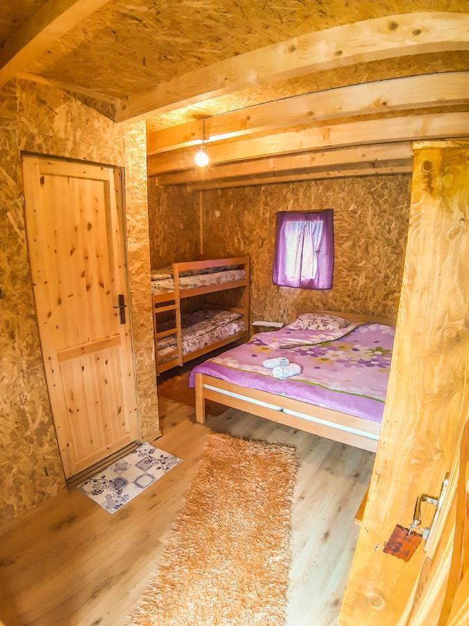 Hotel Camp Sutjeska à Tjentiste Extérieur photo