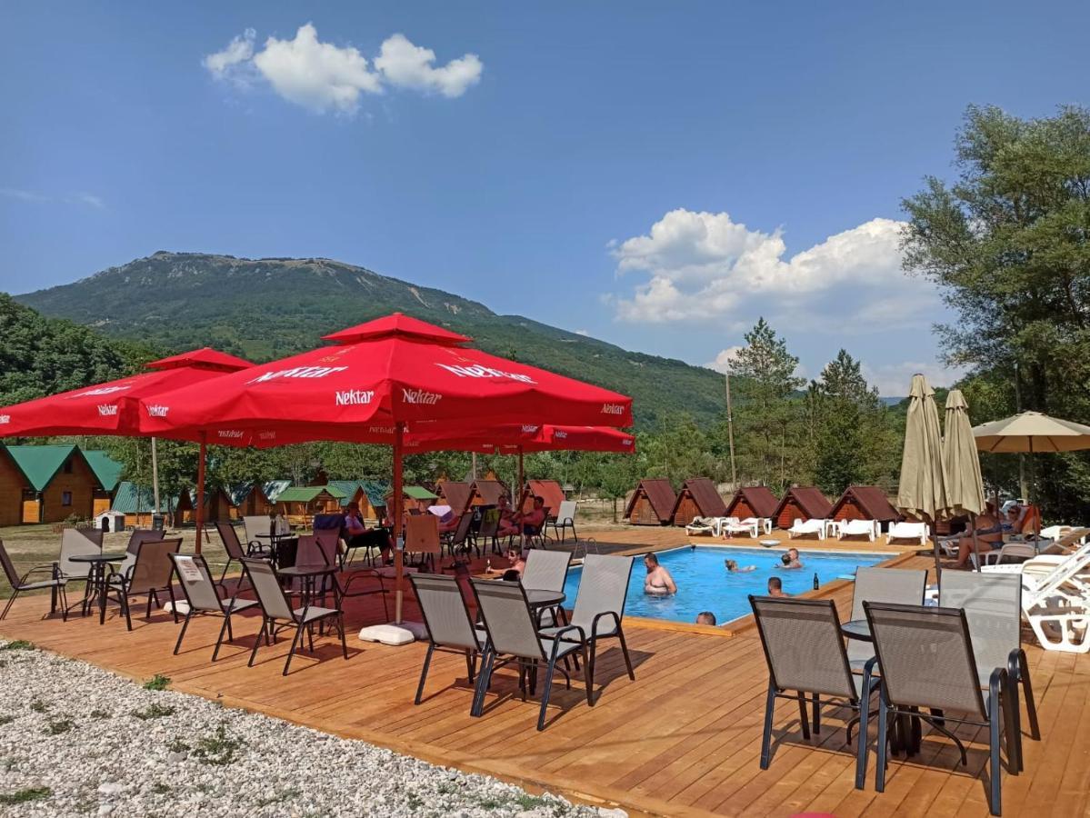 Hotel Camp Sutjeska à Tjentiste Extérieur photo