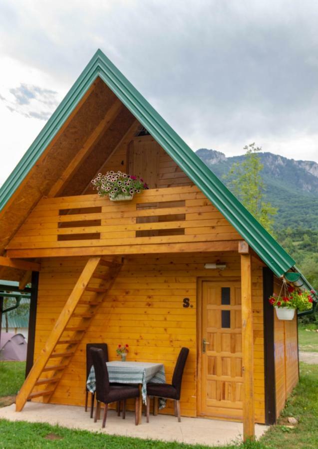 Hotel Camp Sutjeska à Tjentiste Extérieur photo