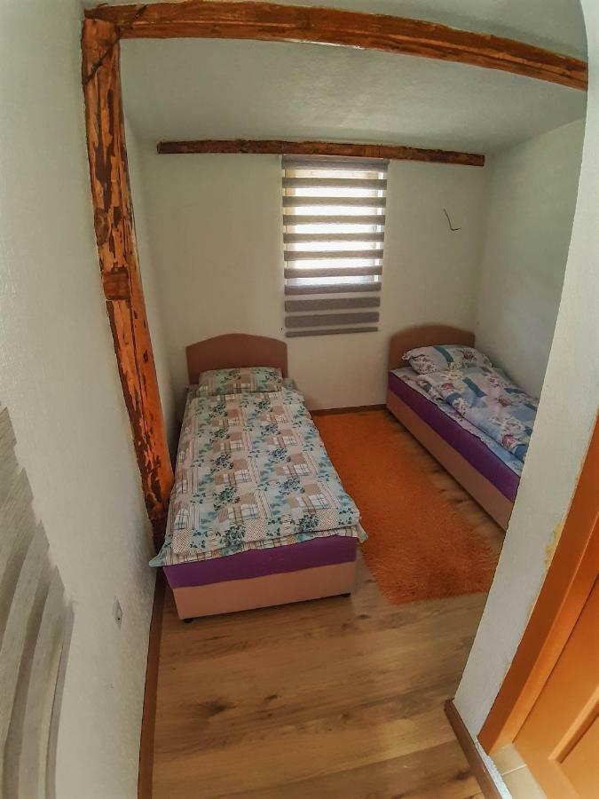 Hotel Camp Sutjeska à Tjentiste Extérieur photo