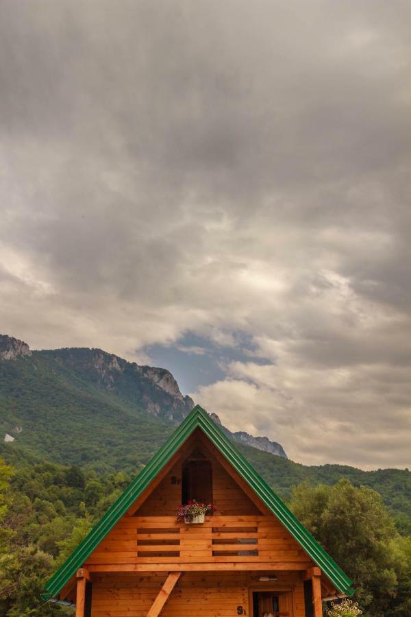 Hotel Camp Sutjeska à Tjentiste Extérieur photo
