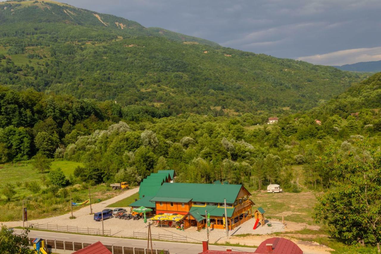 Hotel Camp Sutjeska à Tjentiste Extérieur photo